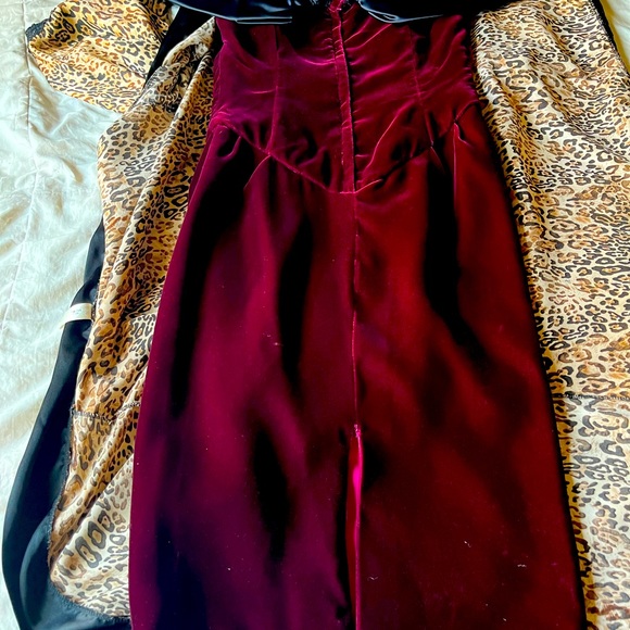 Vintage Velvet Victorian gothic Cocktail Dress - Picture 8 of 10